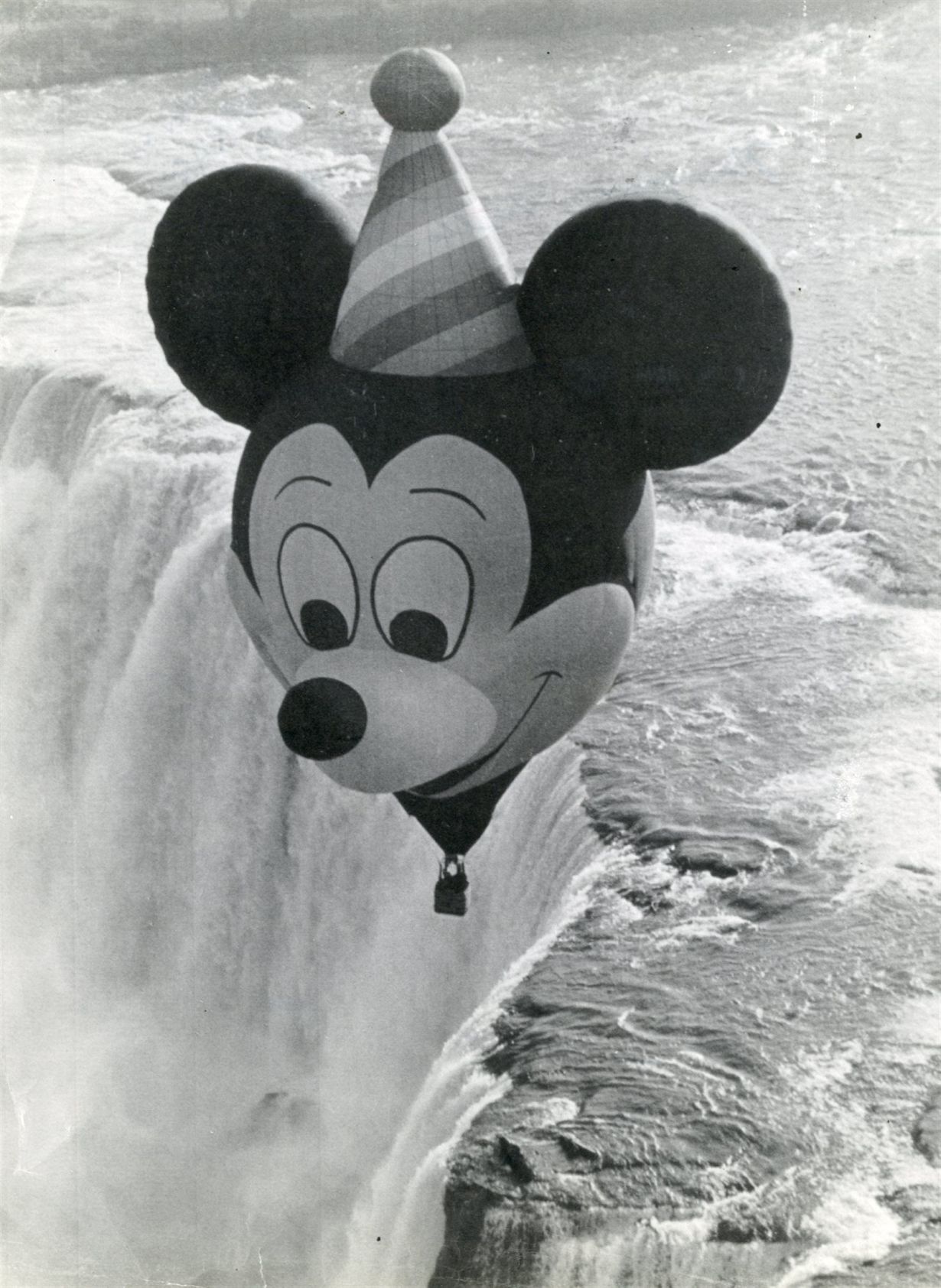 A look back: 300 years of Niagara Falls